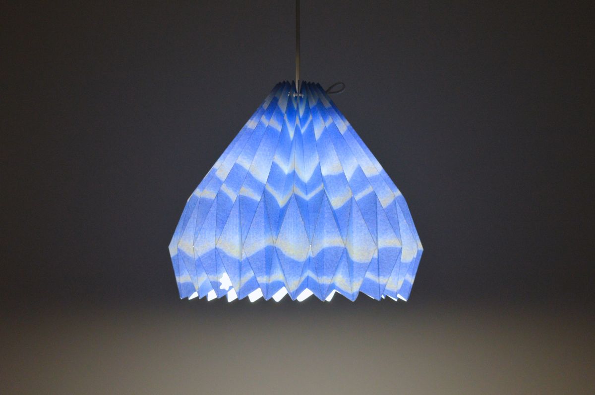 Lampenschirm - Paper Lamp "Blaue Welle" - on