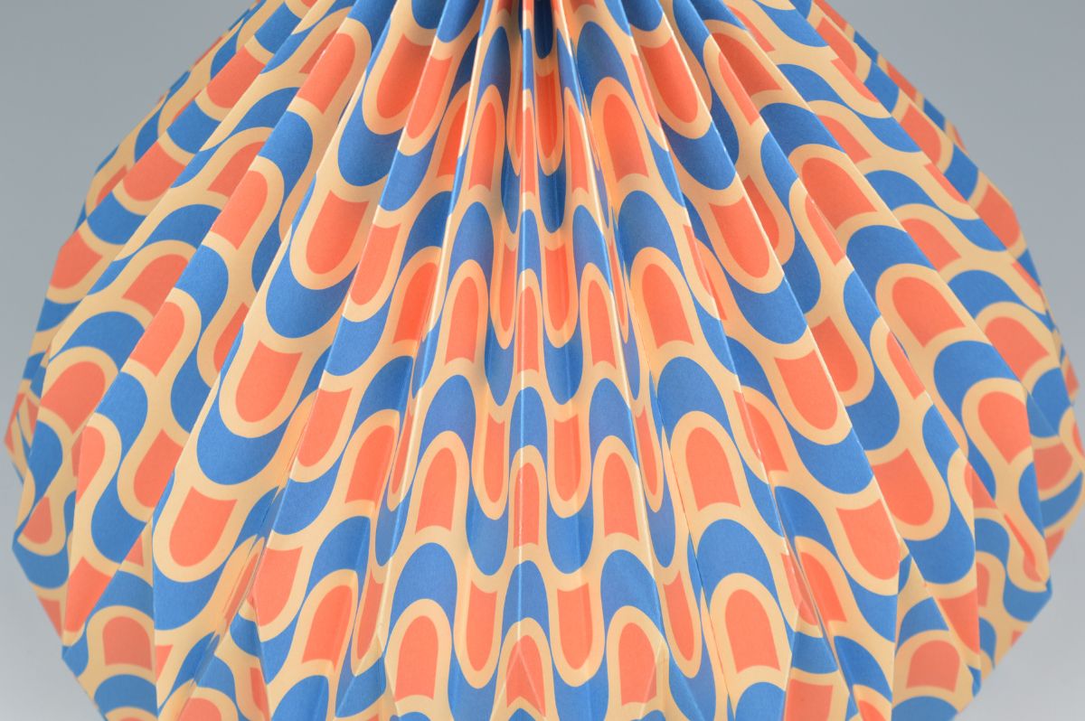 Lampenschirm - Paper Lamp “Retro Wave” (Easy Installation) - Closeup